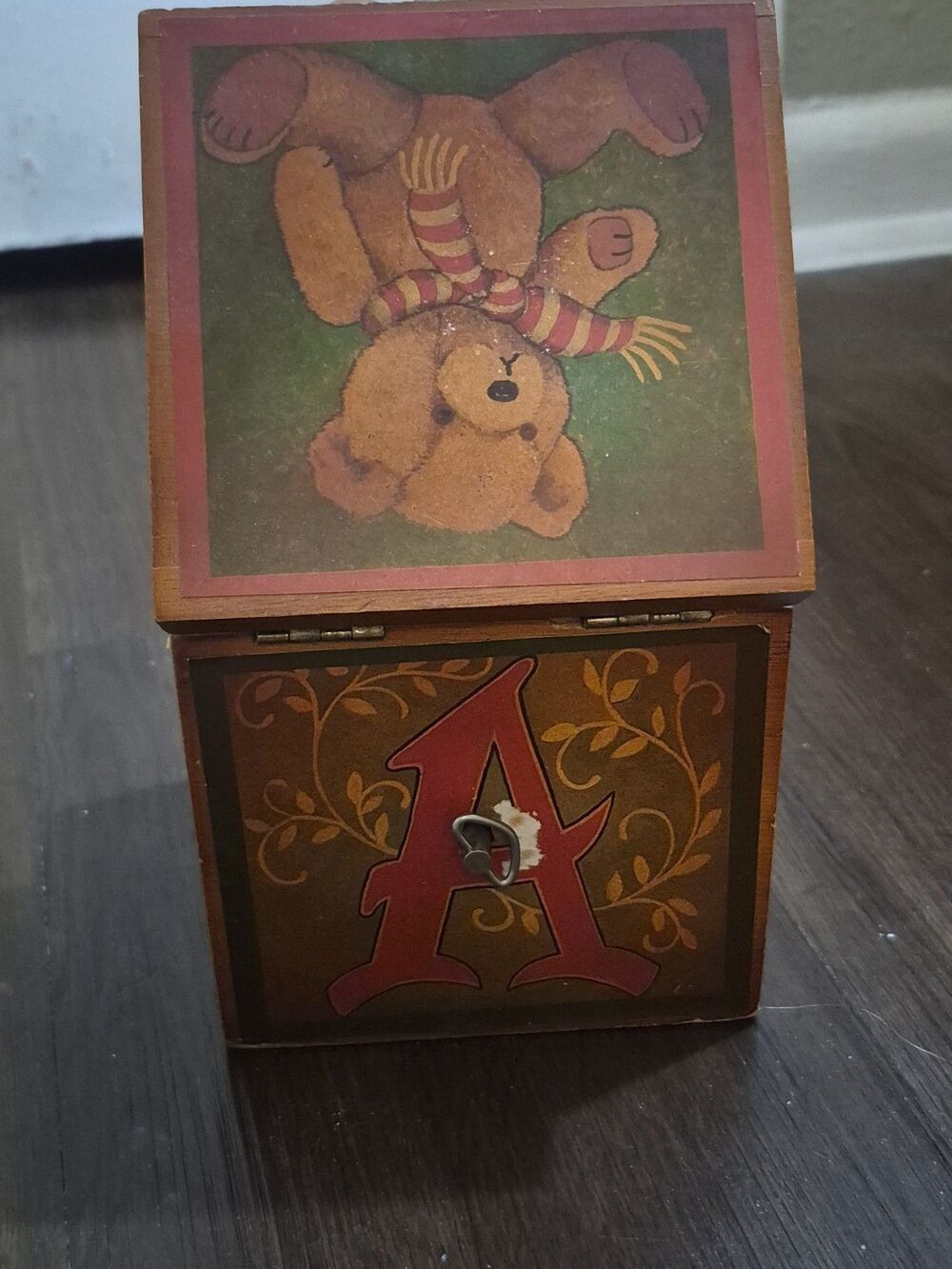 Vintage 60's Toy Musical The Sound Of Music Wooden Box Rare Puppy Teddy Bear - Picture 2 of 6